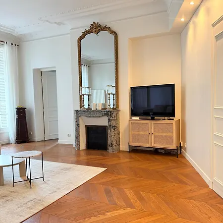 Champs Elysee - High Luxury 2 Bedroom פריז