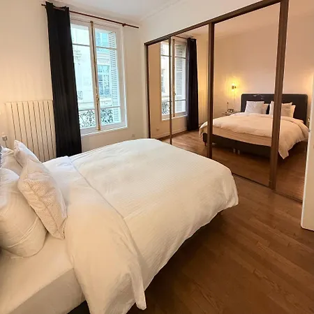 Champs Elysee - High Luxury 2 Bedroom