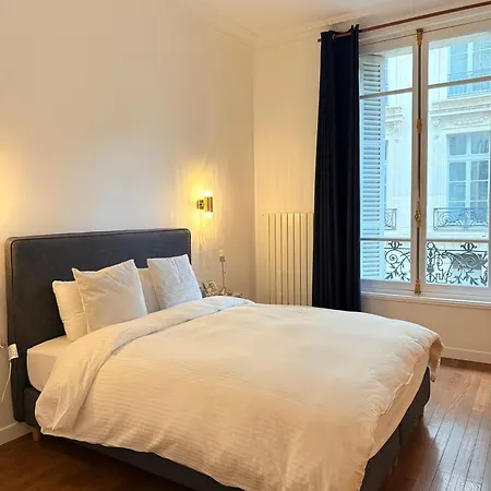 Champs Elysee - High Luxury 2 Bedroom דירה
