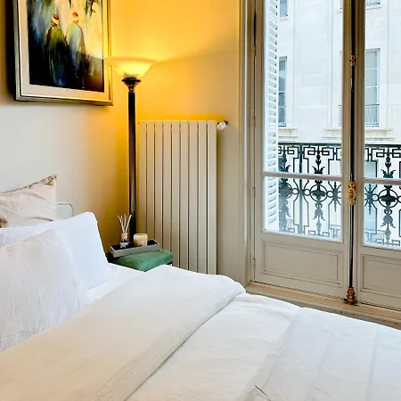 Champs élysée - High Luxury 2 Bedroom Appartamento