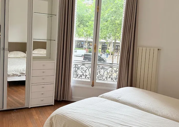 Champs élysée - High Luxury 2 Bedroom Appartamento *
